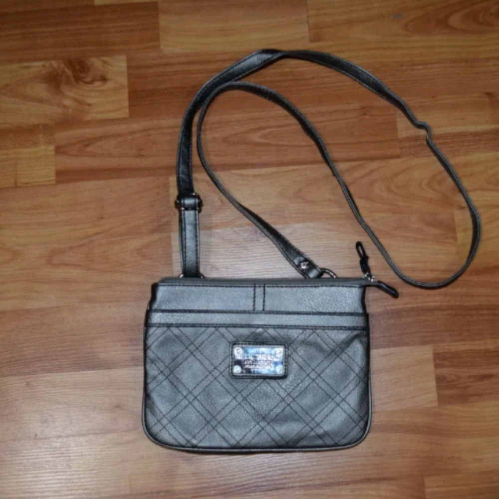 Relic Black Crossbody with brown stiching ..Retro 90s